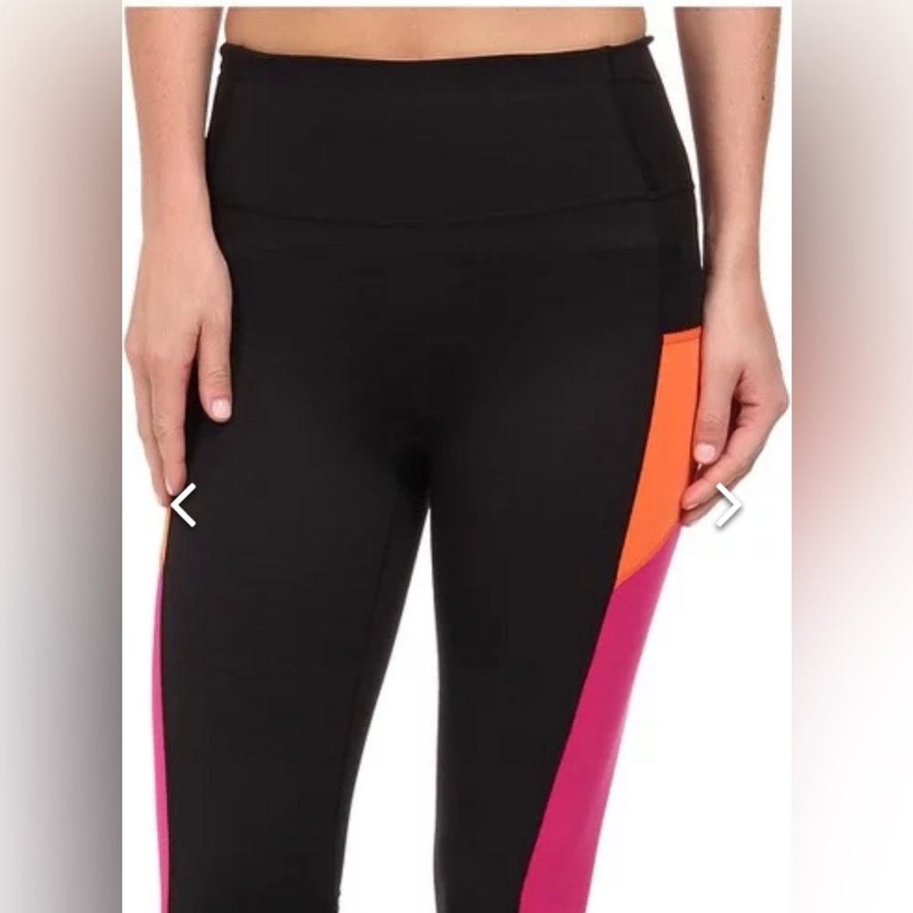 Spanx Active Compression Knee Pant, Color Block | Size Small